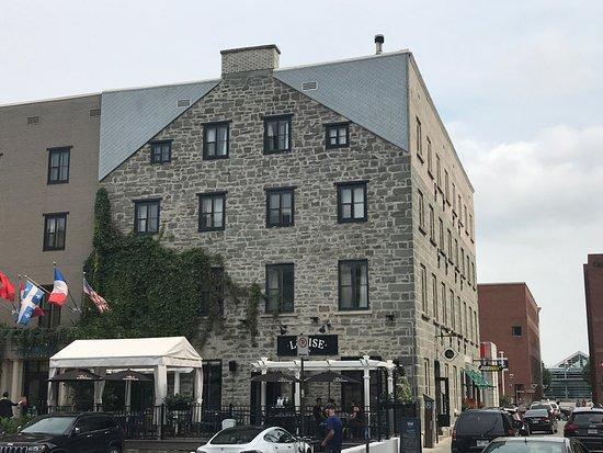 Louise Taverne & Bar a Vin